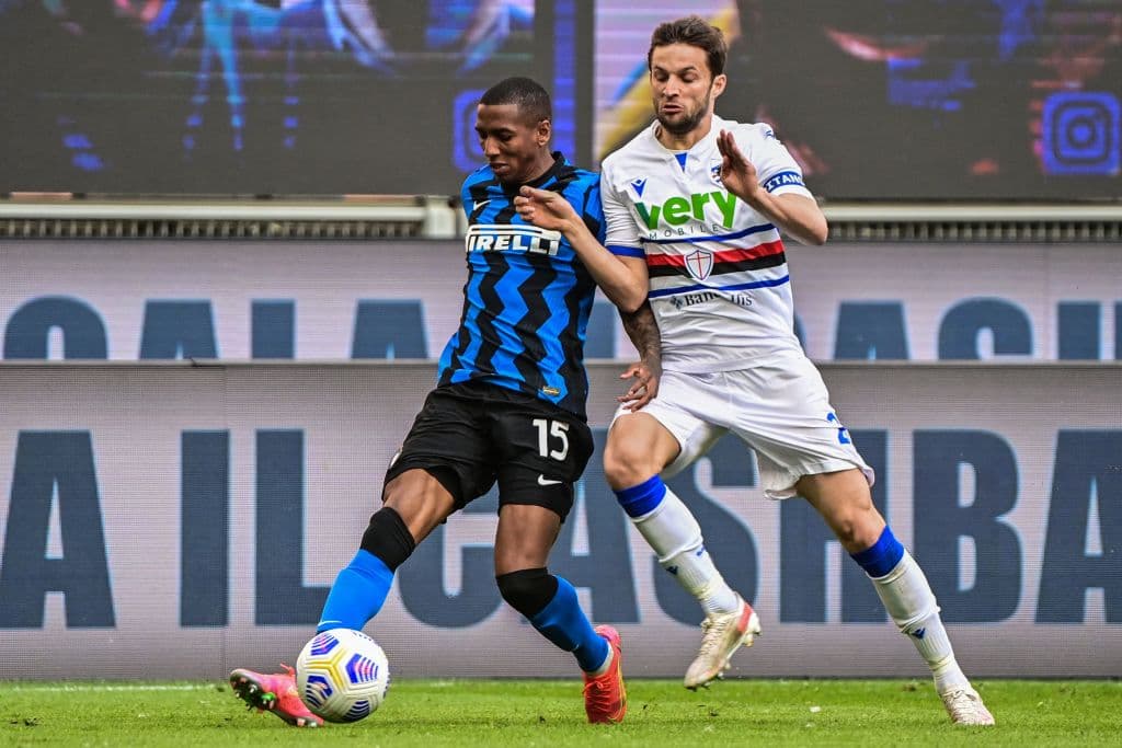 Roberto Gagliardini, Alexis Sánchez, Andrea Pinamonti y Lautaro Martínez son los encargados de anotar en la goleada 5-1 sobre la Sampdoria.