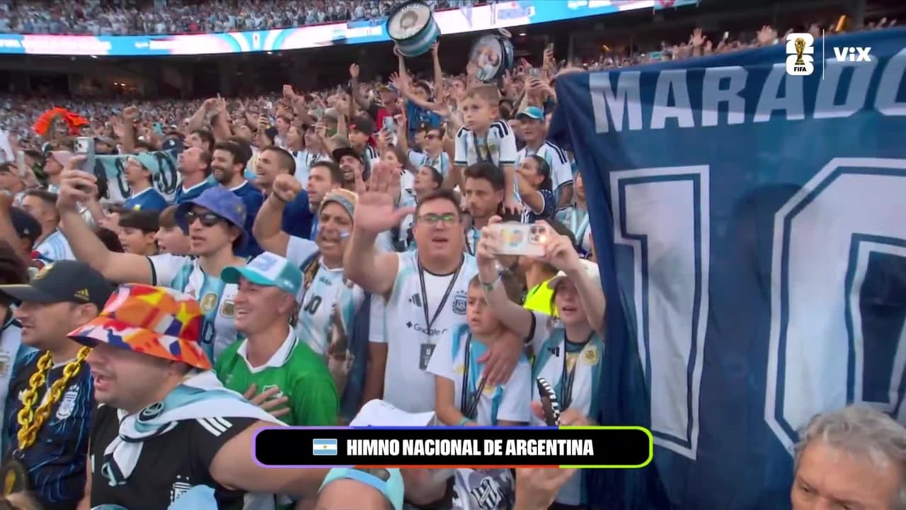 Se entonan los himnos de Argentina y Suiza desde Kansas City
