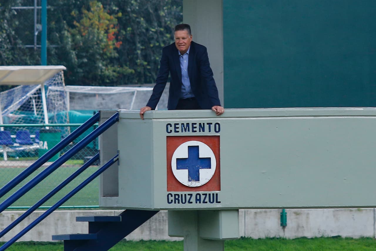 La llegada de Ricardo Peláez a la direcctiva de Cruz Azul ha sido un impulso valioso para la consecución del constante "este año es el bueno".