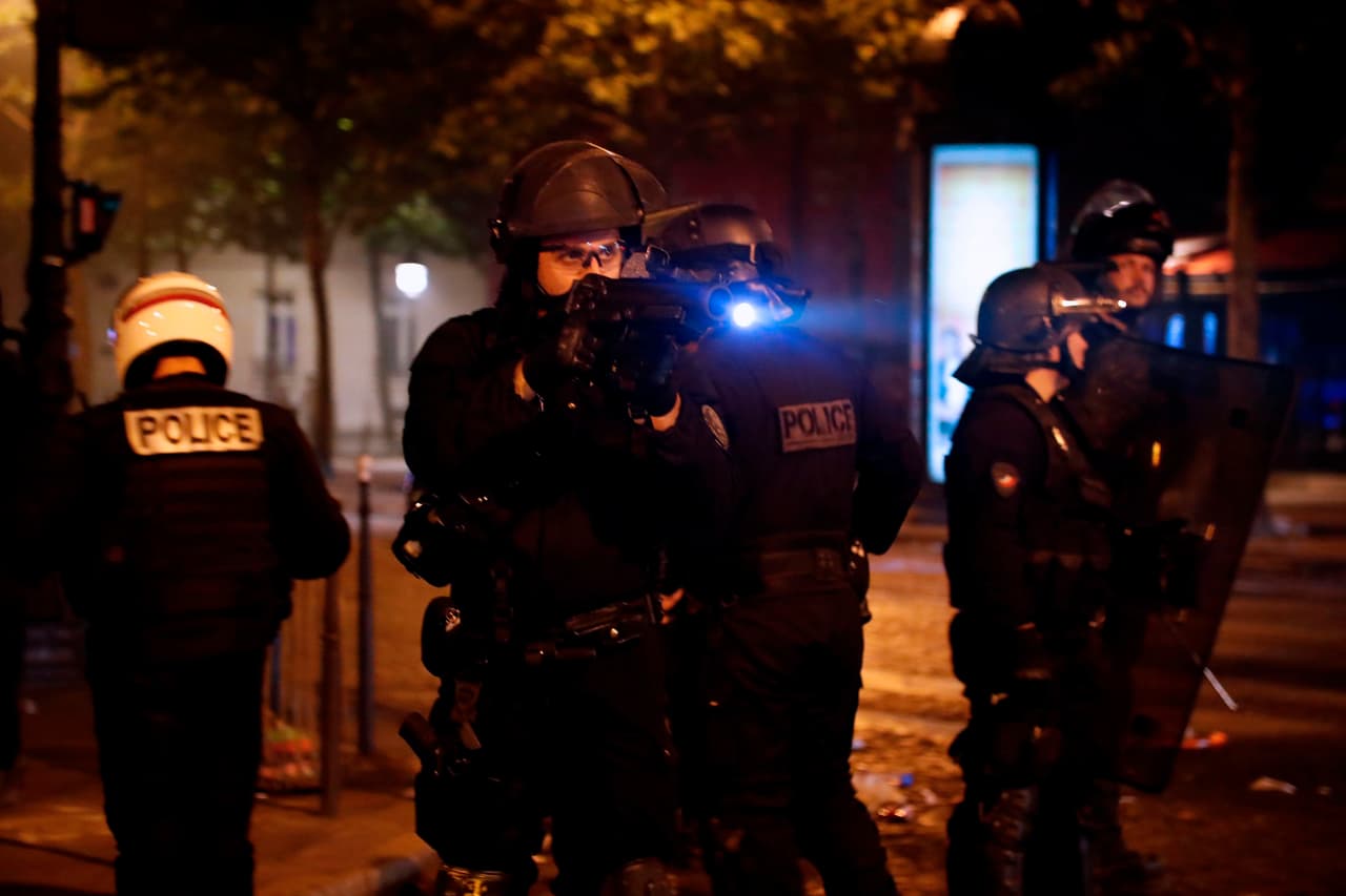 Desafortunadamente
<b>los argelinos han sido estigmatizados como personas violentas.</b>