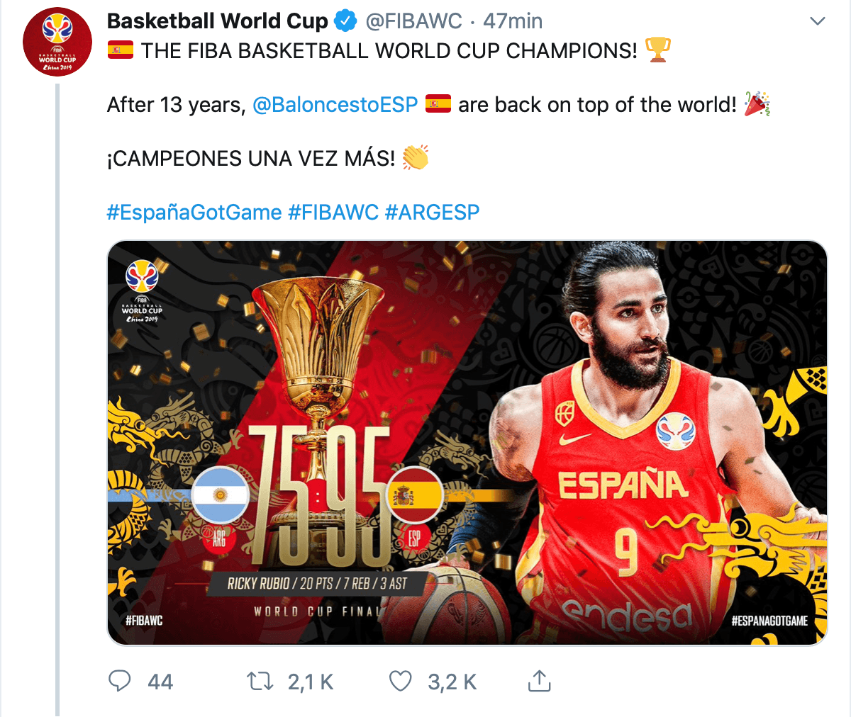 La Federación Española de Baloncesto felicita a su selección.