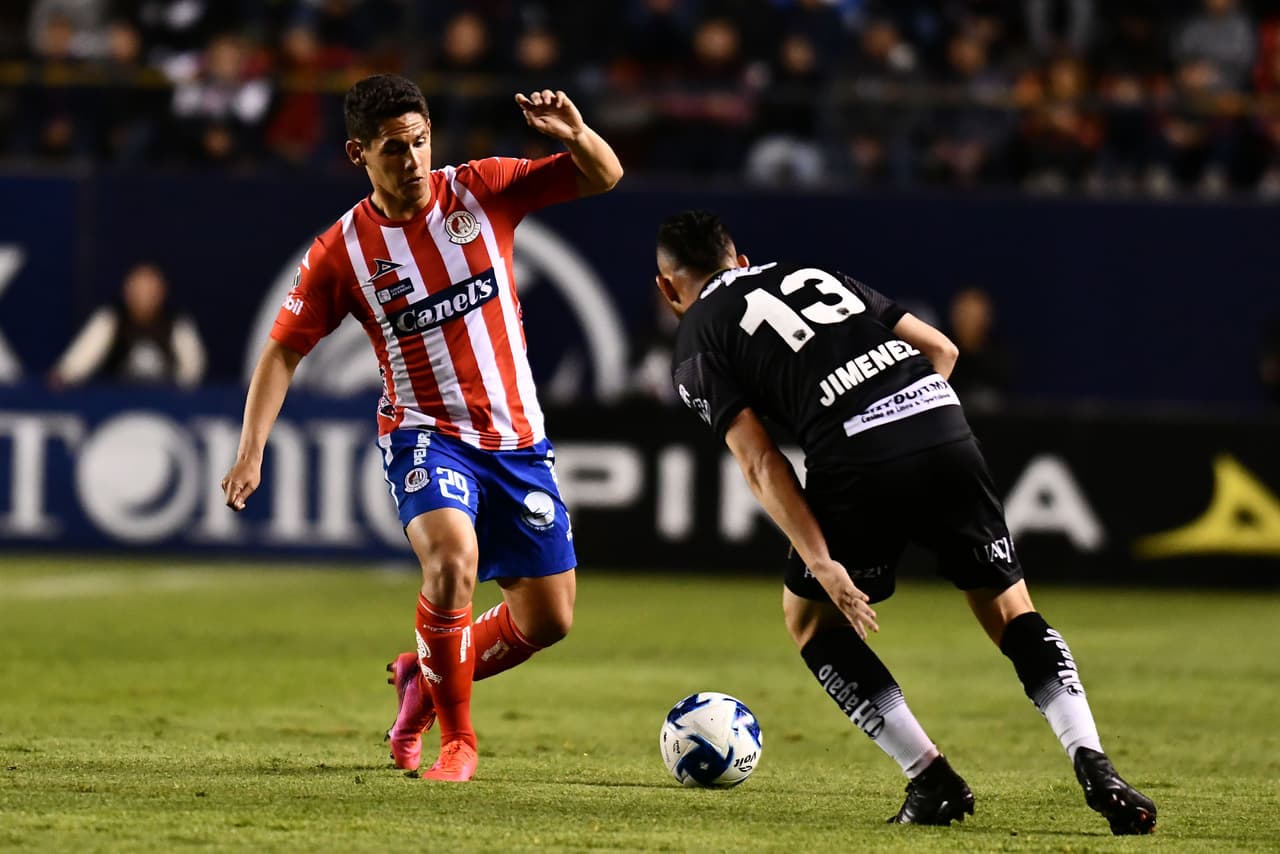 Con goles de Bruno Romo, Flavio Santos y Darío Lezcano, Bravos golea en San Luis y se queda con los tres puntos.