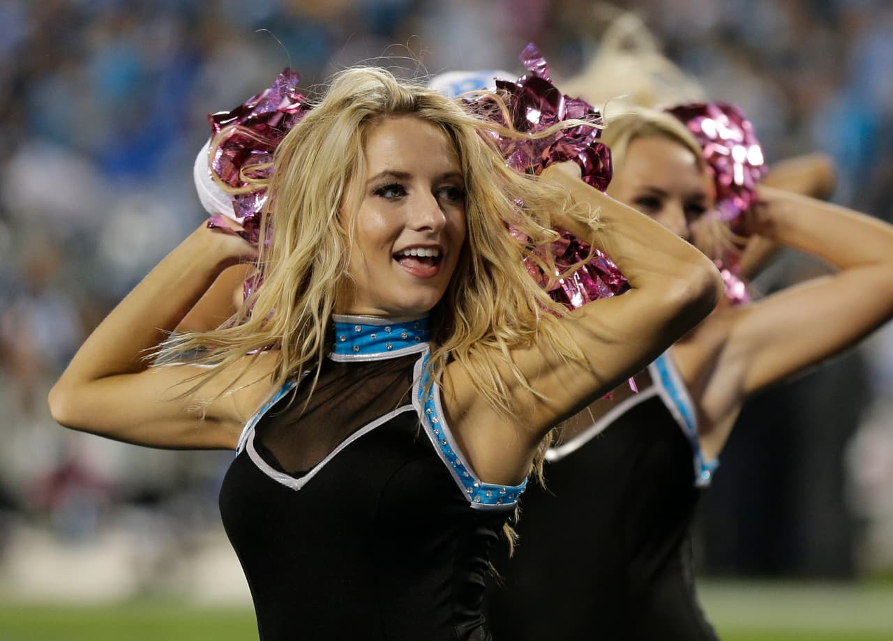 Estas hermosas porristas deleitan a cualquiera y los animan a apoyar a su equipo. Checa lo mejor de ellas hasta la Semana 8 de la NFL.