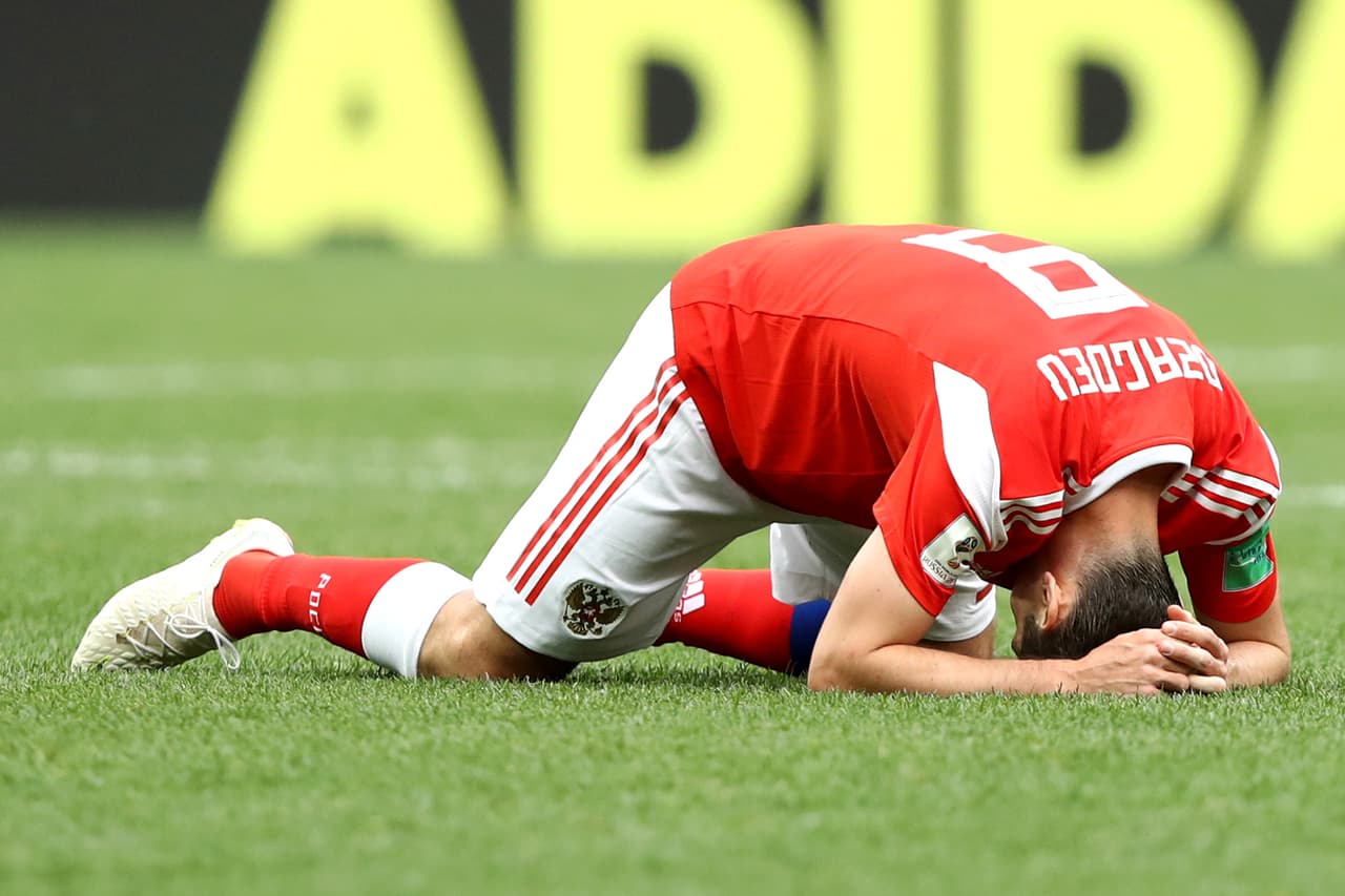 Alan Dzagoev entendió casi que de inmediato que su sueño mundialista no podría seguir.