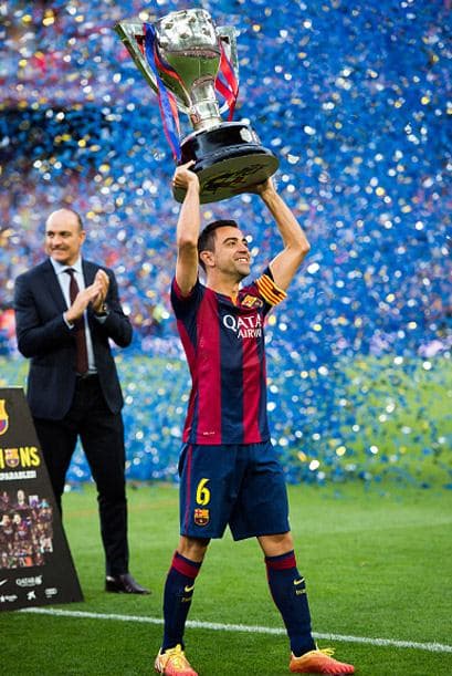 Todavía podrá levantar dos copas más si la suerte y el fútbol le acompañan.