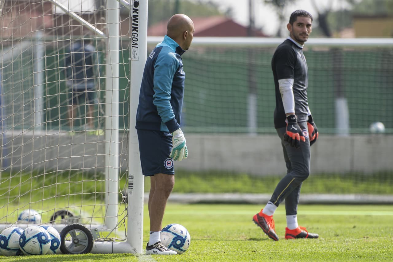 Jesús Corona sigue los pasos del 'Conejo' Pérez