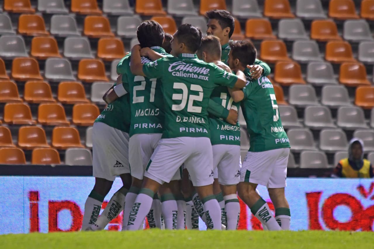 El León es el primer equipo que en 76 años de historia profesional consigue 11 victorias consecutivas, luego del 3-0 sobre Puebla.