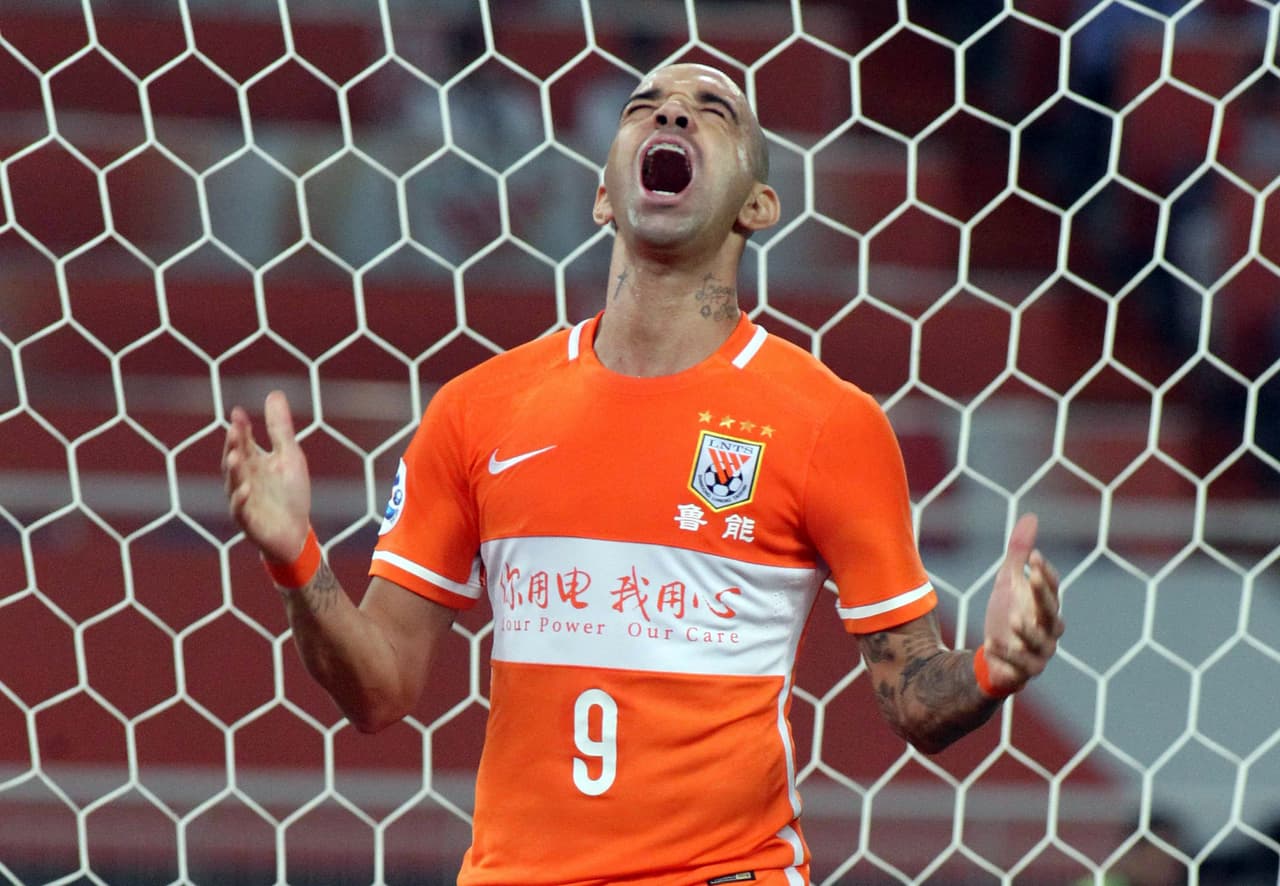 <b>3. Diego Tardelli</b> (Shandong Luneng Taishan) - Brasil