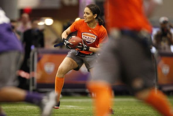 La Conferencia Nacional se impuso a la Conferencia Americana en el Tazón Latino IX y Hristo Stoichkov, para sorpresa de todos, fue reconocido como el MVP del juego, disfruta aquí de las mejores imágenes (Foto: Mario Castillo).