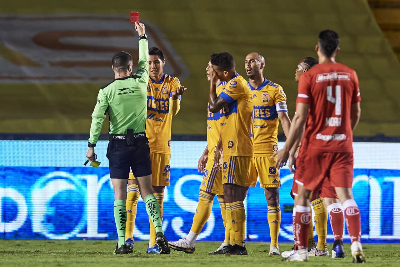 Hugo Ayala se pierde la ida con Tigres ante Cruz Azul