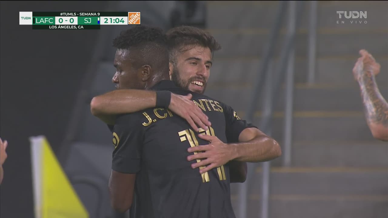 ¡Caricia y golazo! Diego Rossi escribe un poema y marca el 1-0 para el LAFC sobre San Jose