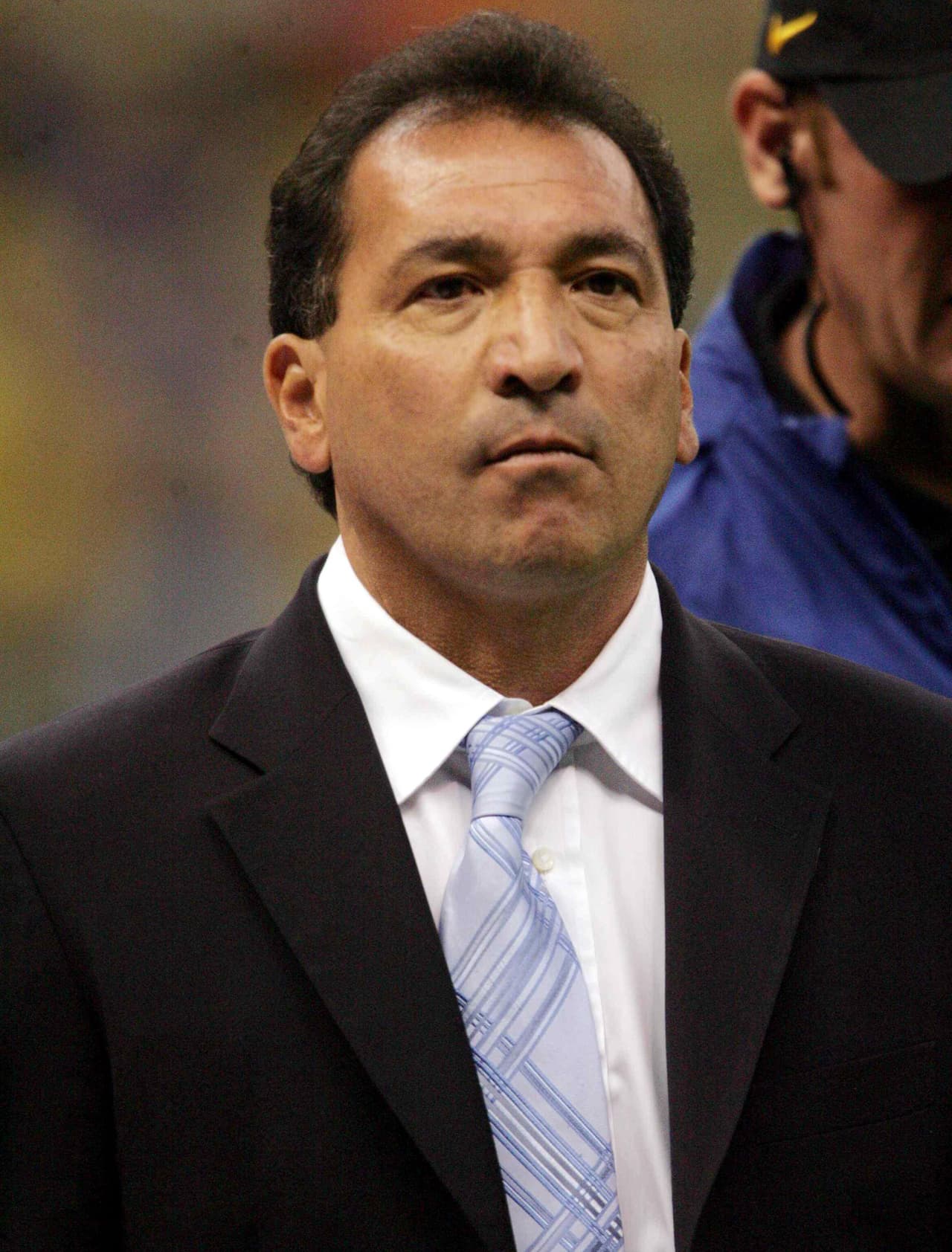 Mario Carrillo (1999).- Vargas no se quedó y para un solo partido amistoso tomó su lugar otro colaborador de Lapuente, el famoso 'Capello' Mario Carillo, quien empató sin goles en juego amistoso ante Ecuador.