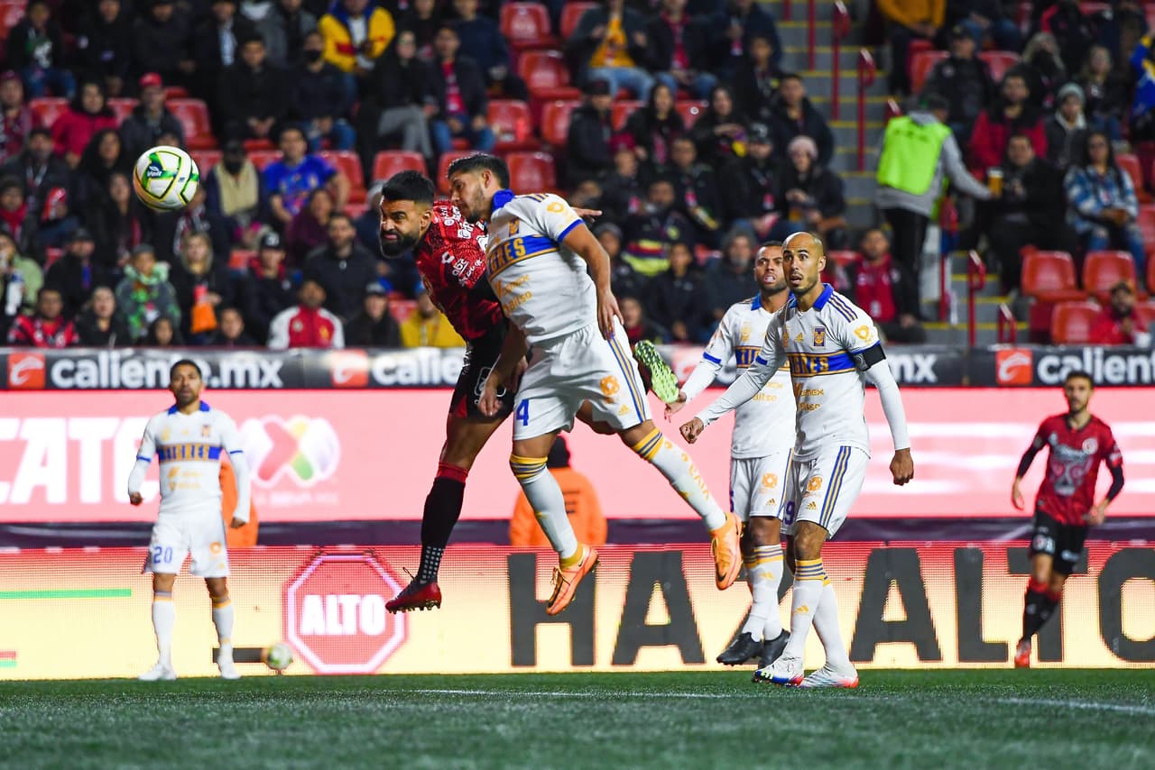 André-Pierre Gignac rescató un punto para Tigres frente a Xolos en la Jornada 3 y así mantenerse en la cima del torneo.Tijuana abrió el marcador temprano en el partido, al minuto 3, con gol de Alexis Canelo. La ventaja duró hasta el 60’ cuando Gignac encontró el empate definitivo.