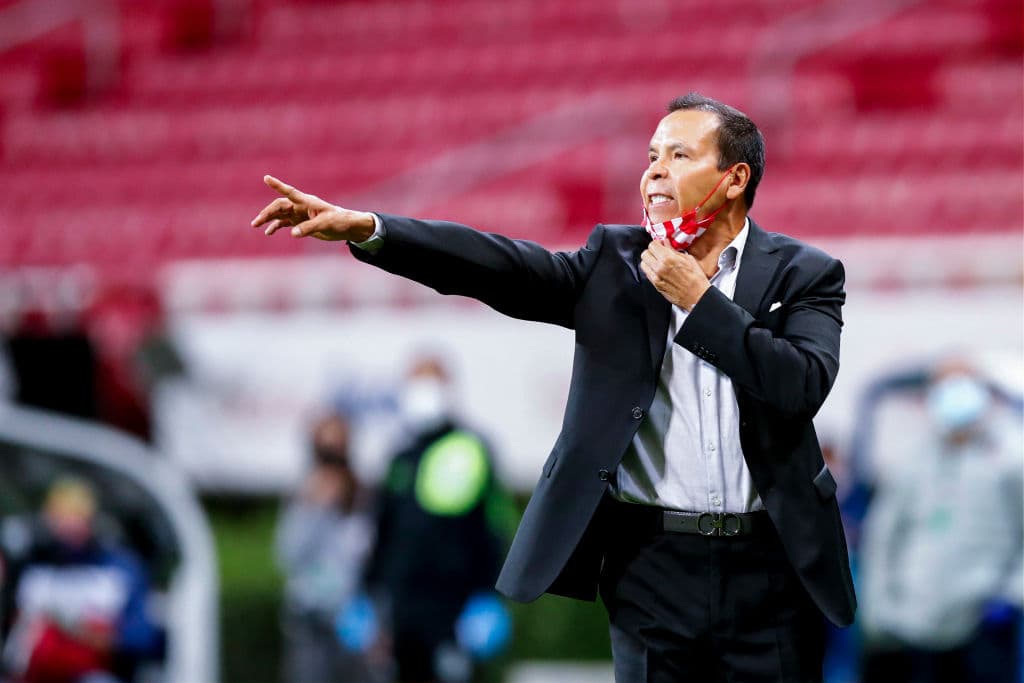 ‘Profe’ Cruz reconoce la superioridad de Chivas sobre Necaxa