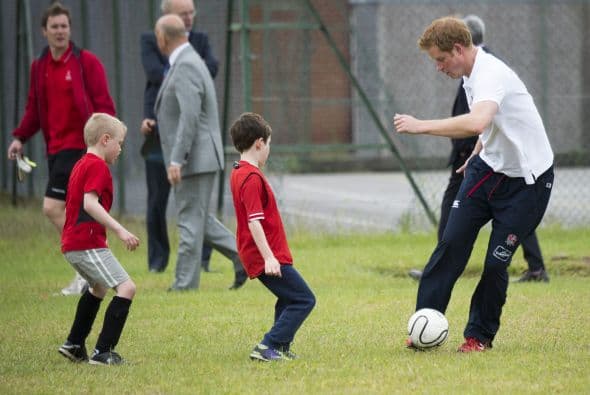 Aunque pocos la pusieron en práctica ya que arrancó el partido.Mira aquí los videos más chismosos.