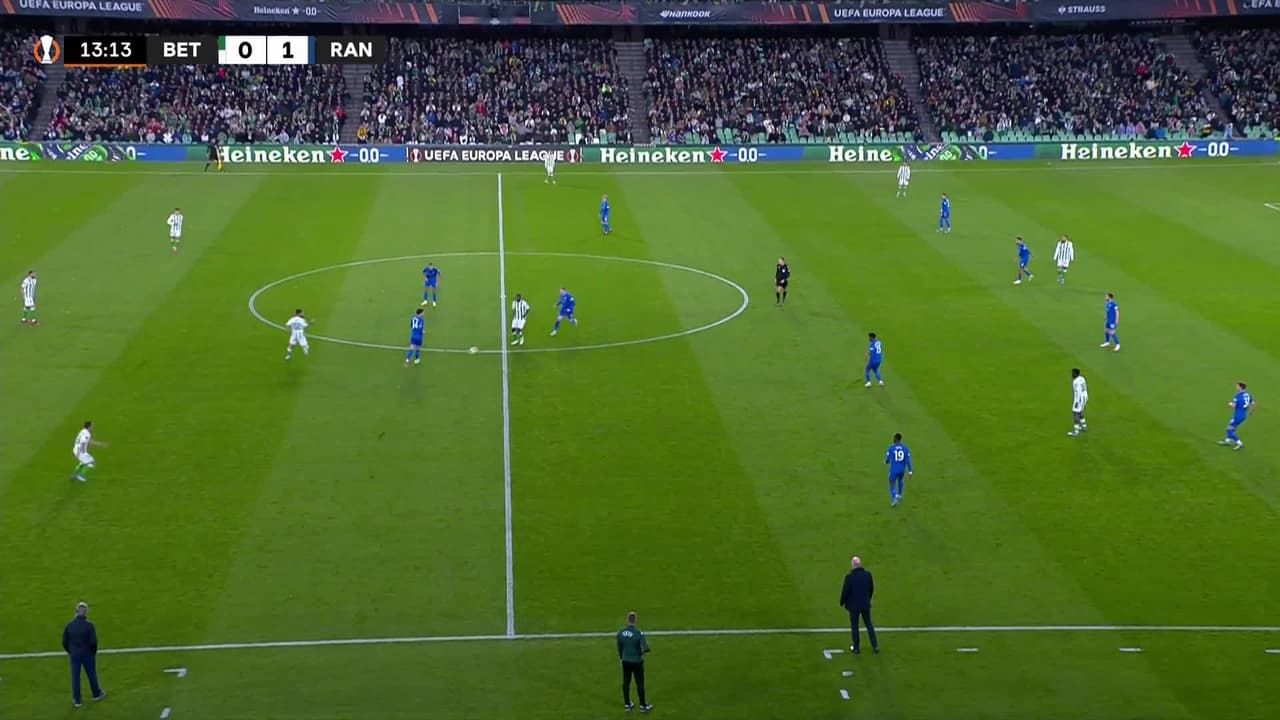 ¡Lo empató el Betis! Miranda mete un zurdazo y revive al cuadro español