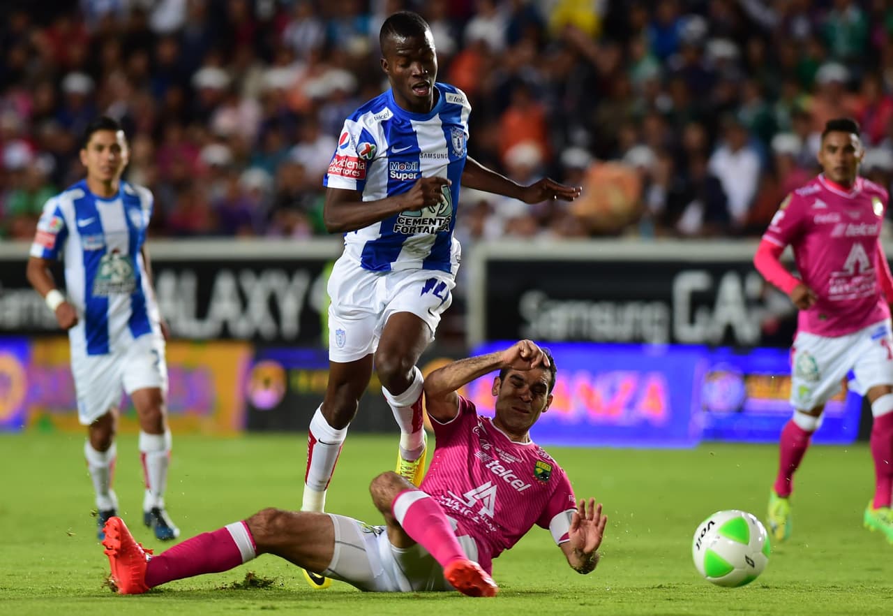 Según el director técnico inglés Sam Allardyce, el ecuatoriano Enner Valencia también era parte de un TPO cuando pasó del Pachuca al West Ham en 2014.