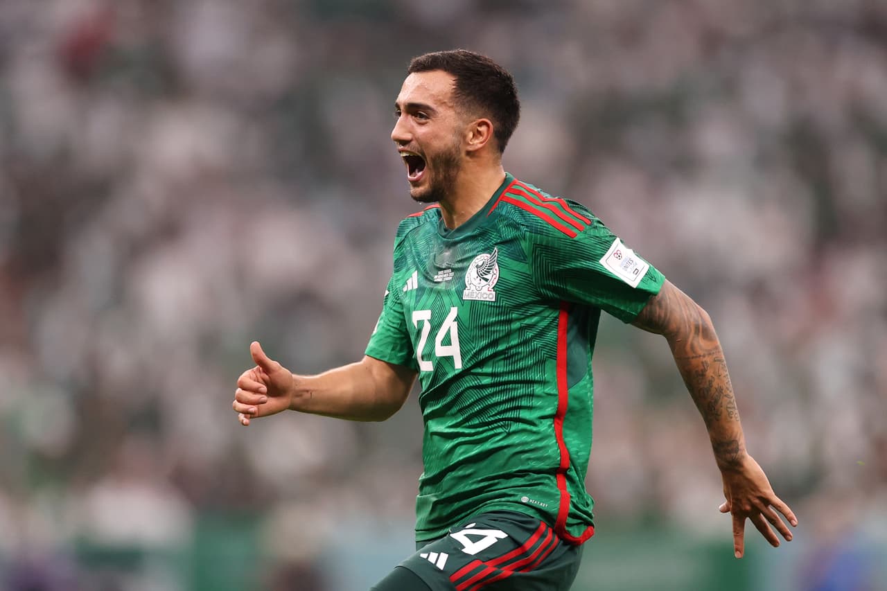 Gerardo 'Tata' Martino a Luis Chávez: "Juegues bien o mal, vas a ser titular"