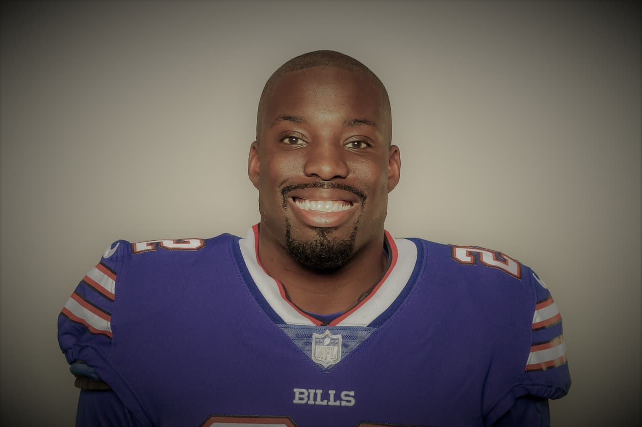 El veterano esquinero se hallaba jugando con los Buffalo Bills el juego de la Semana 2 de la temporada 2018 de la NFL. Fue contratado por el equipo de último momento, para suplir a un lesionado.