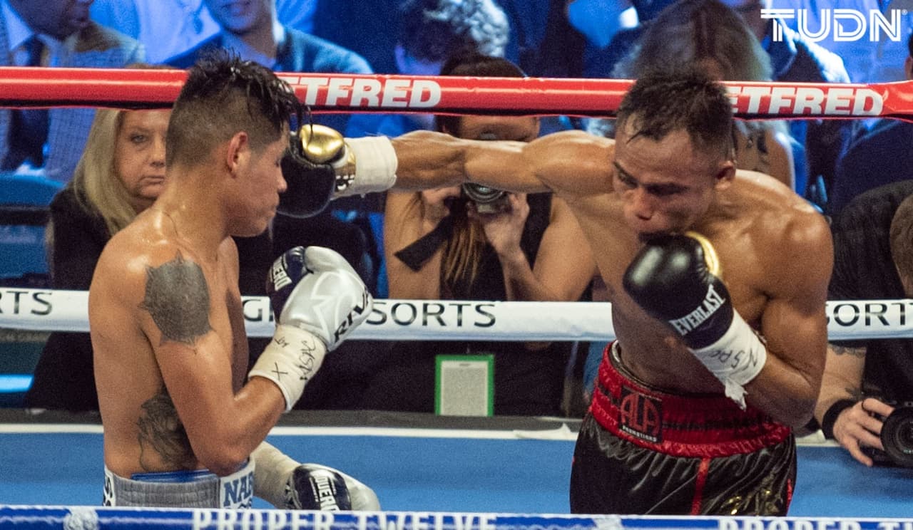 El 'Vaquero' Navarrete detuvo por nocaut técnico al filipino Jeo Tupas Santisima en 11 rounds.