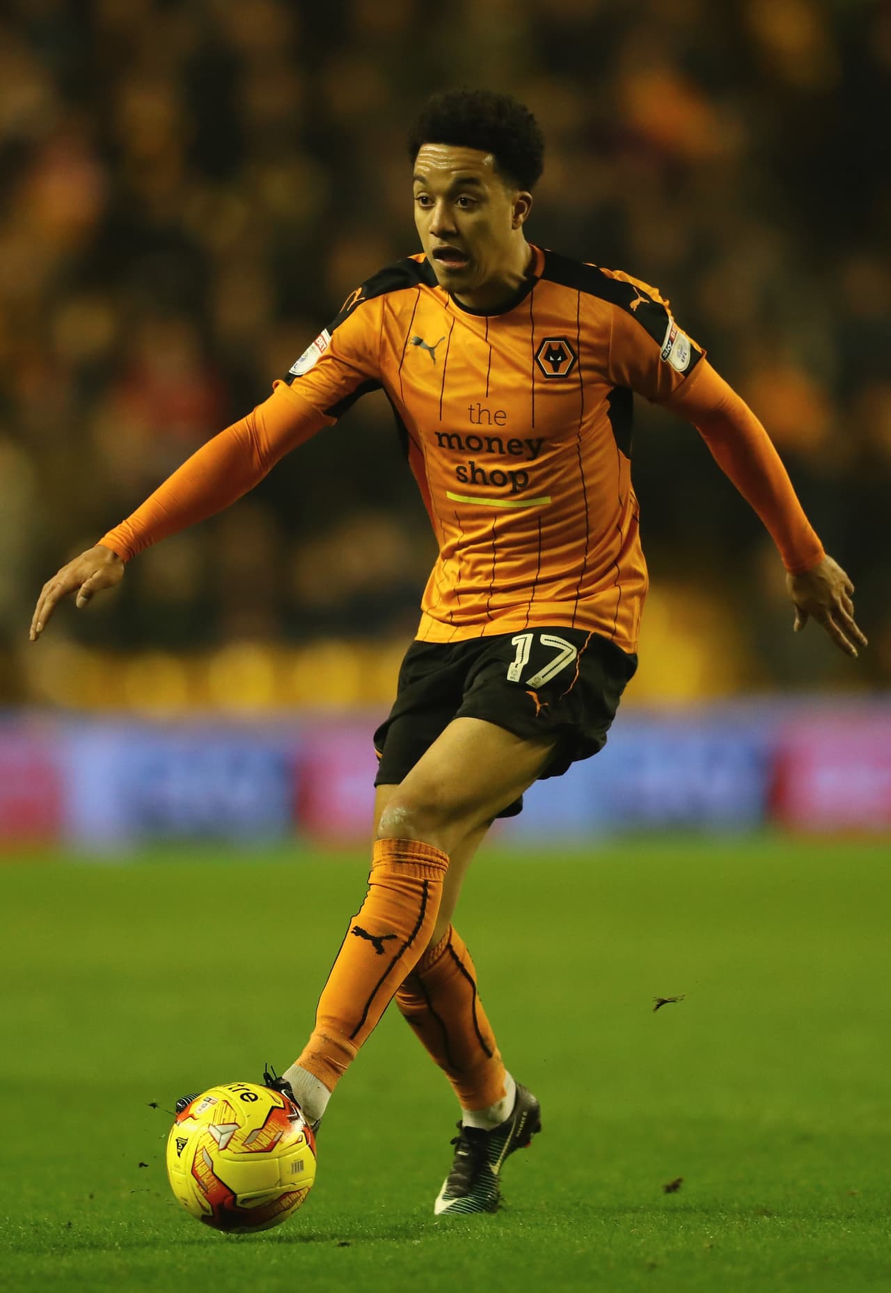 7. Championship (249 fichajes) - Gasto: 335,9 millones € / Ingreso: 336,7 millones € - La compra más alta fue la de Hélder Costa (15 millones €) del Benfica al Wolverhampton.