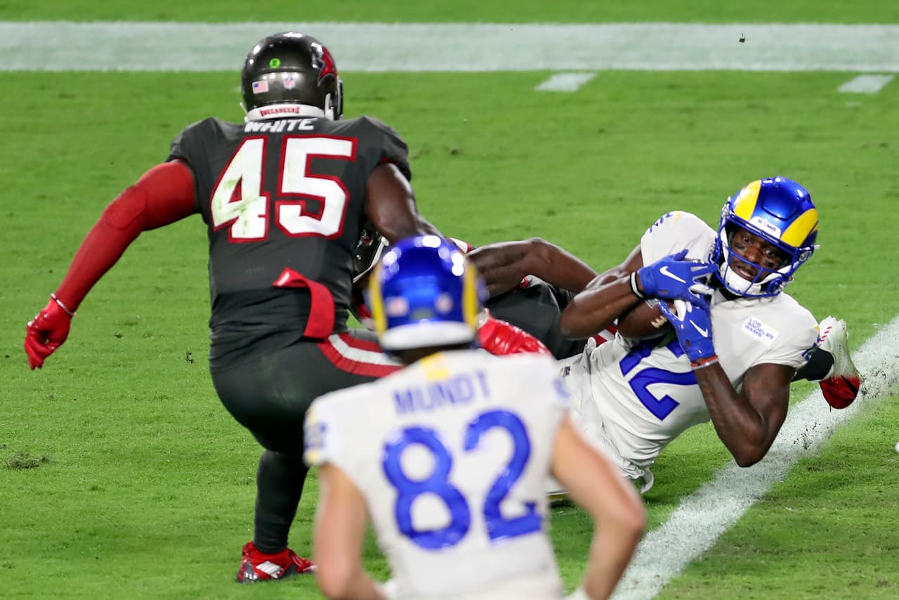 Jared Goff consigue el ansiado triunfo sobre Tom Brady y con un marcador de 27-24, los Bucs pierden en su propia casa.