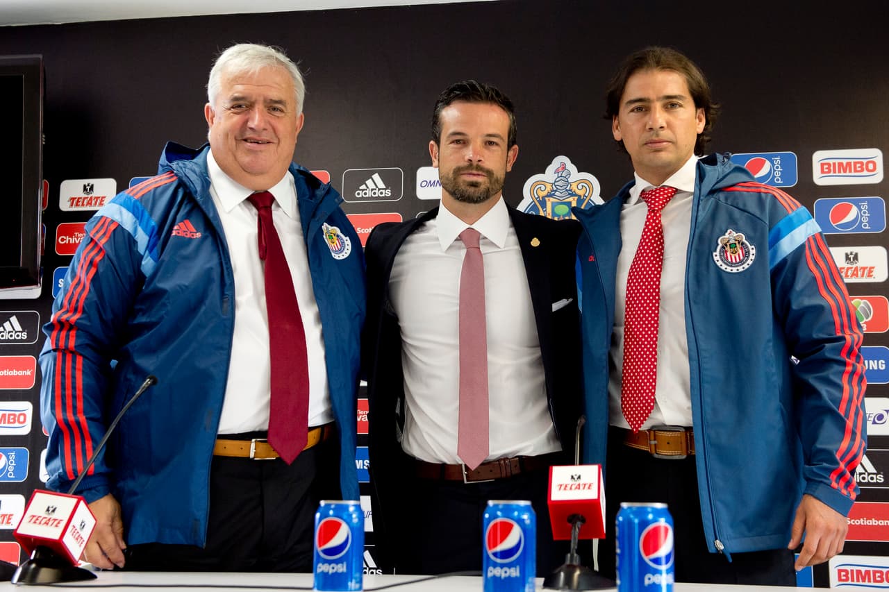 Además hizo una reingeniería en las fuerzas básicas de Chivas.