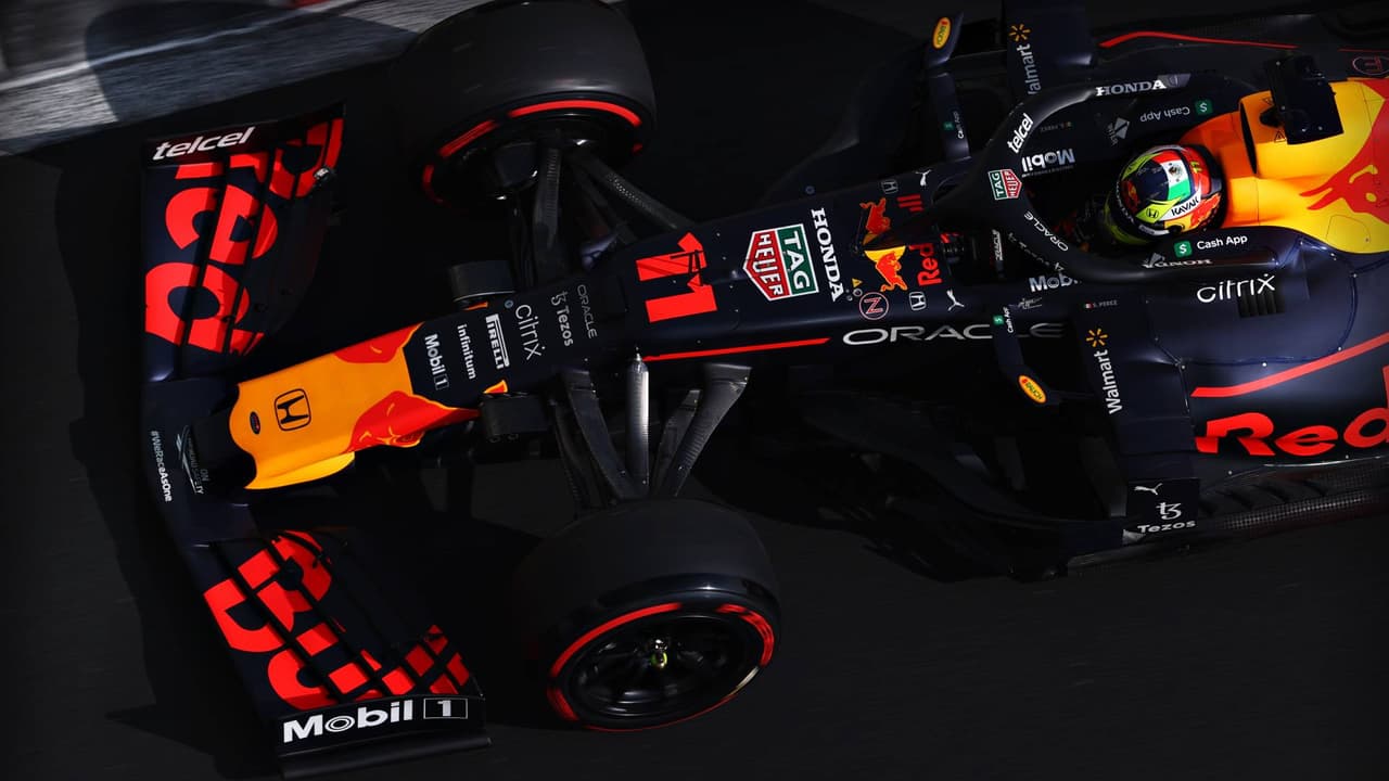 Checo Pérez tendrá más opciones de ganar carreras en 2022