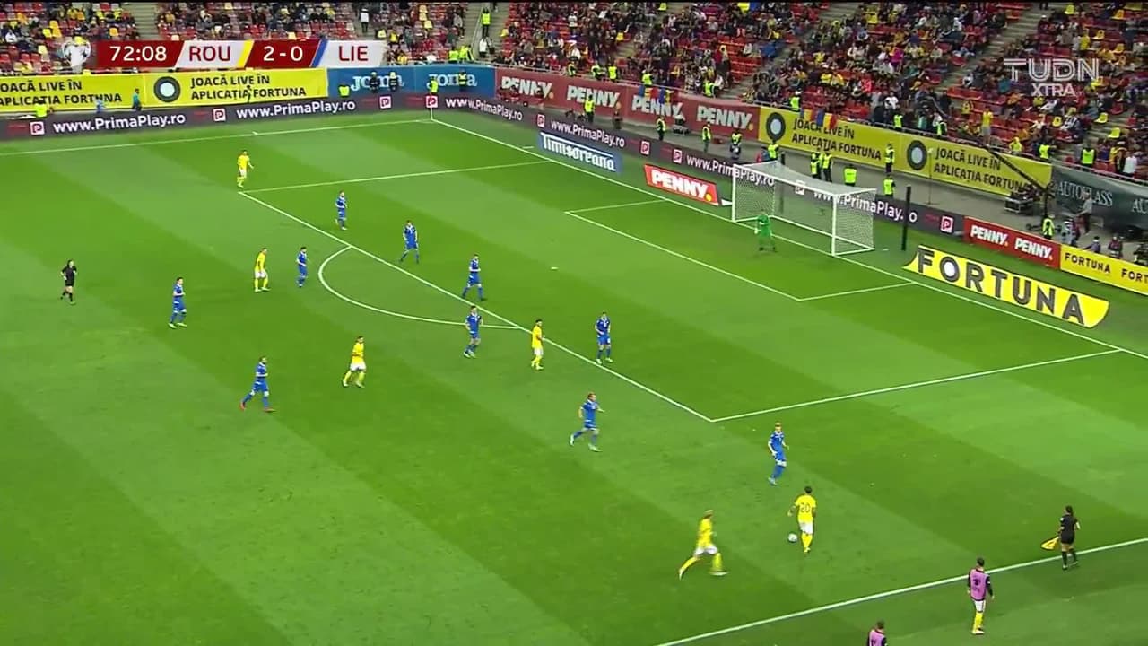 ¡TIRO ATAJADO! disparo por Razvan Marin.