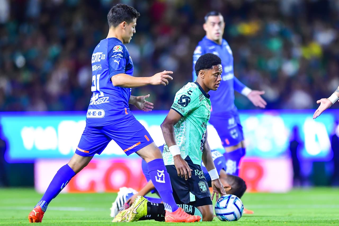 León y Monterrey dividieron puntos en un encuentro con final vertiginoso.