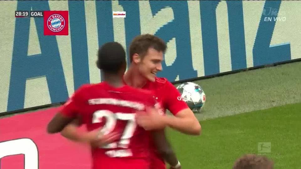 ¡GOOOL! Benjamin Pavard anota para FC Bayern München