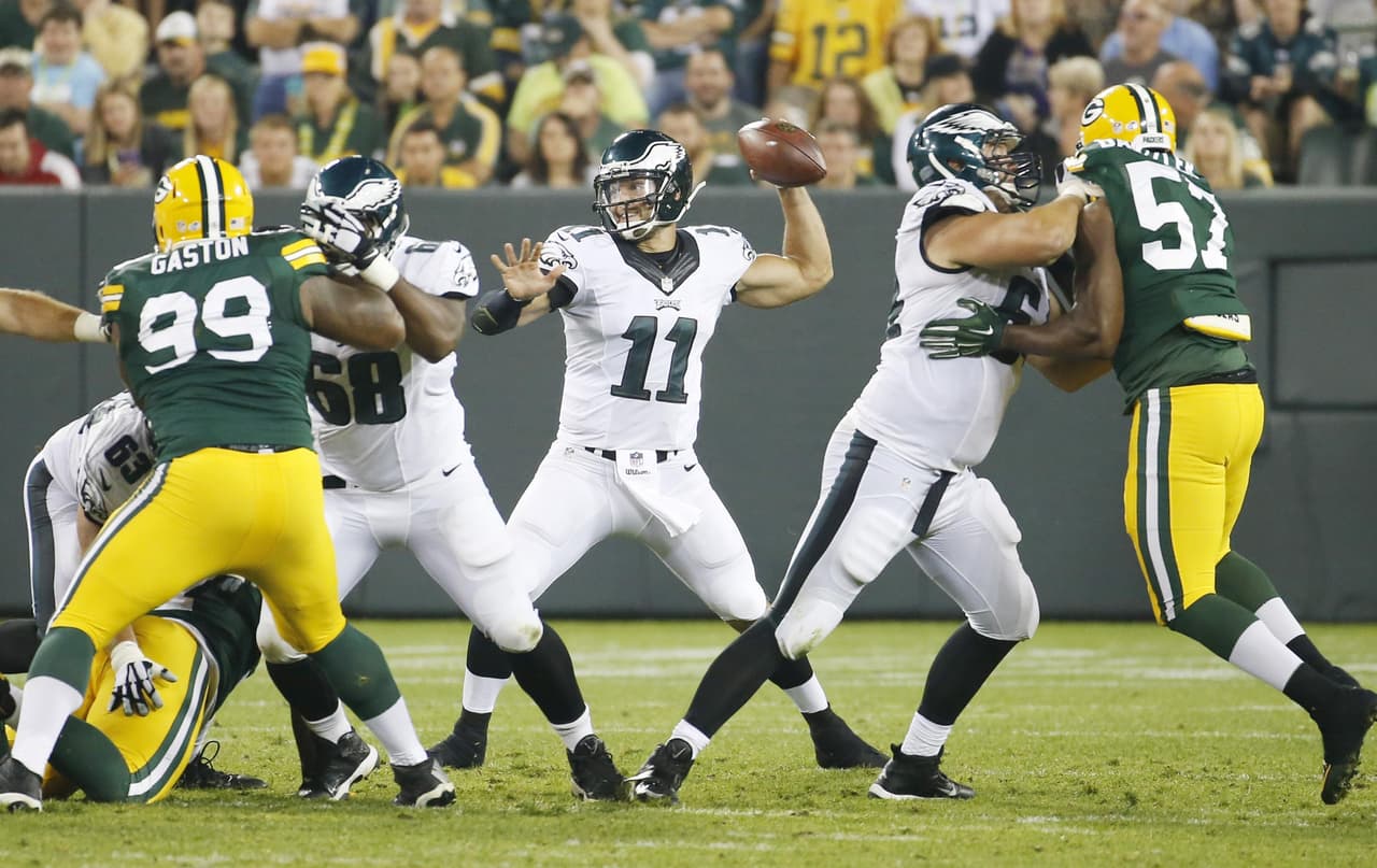 Philadelphia Eagles: Tim Tebow, QB. Calificación: D