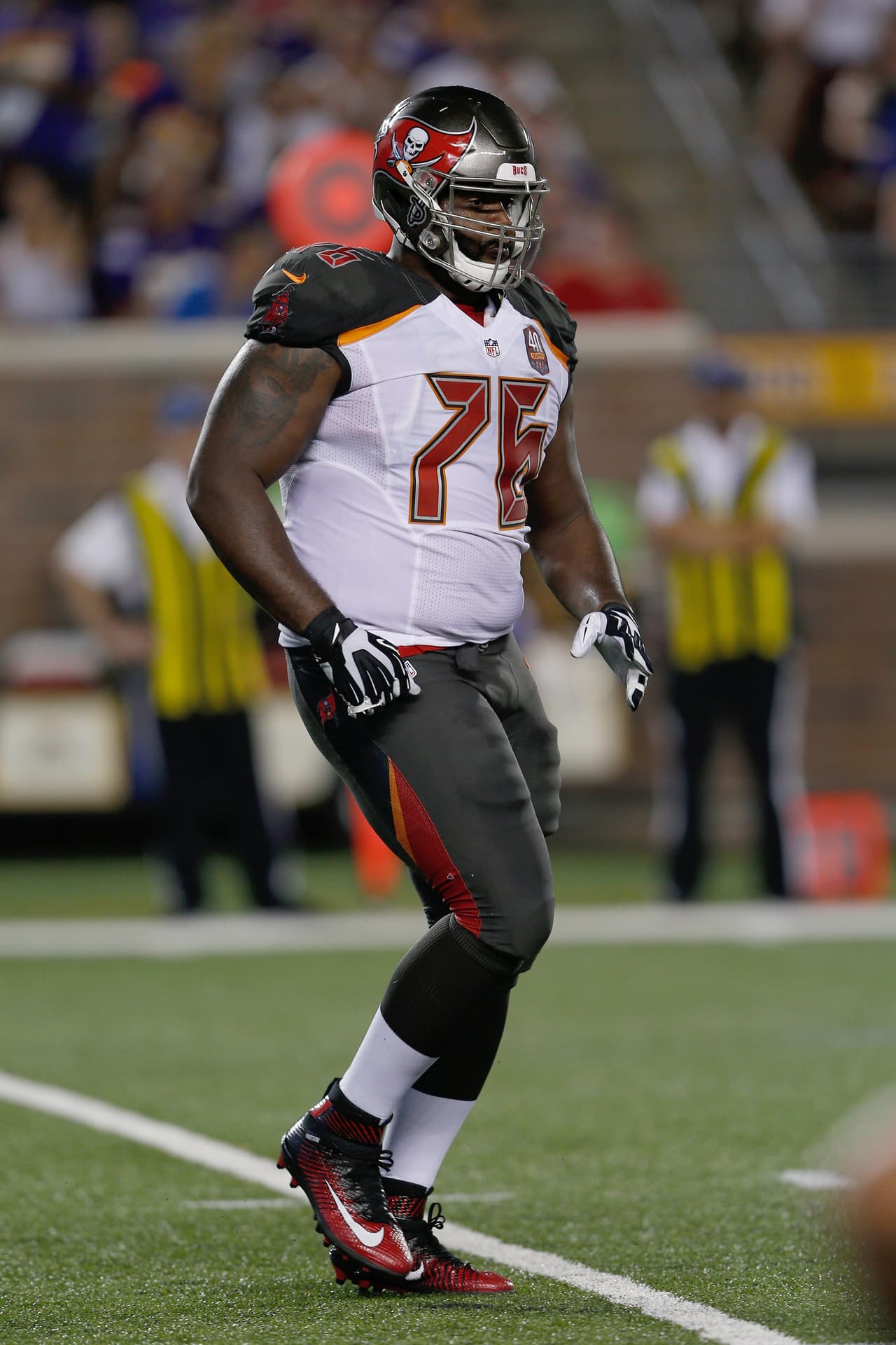 Tampa Bay Buccaneers: Donovan Smith, LT. Calificación: C-