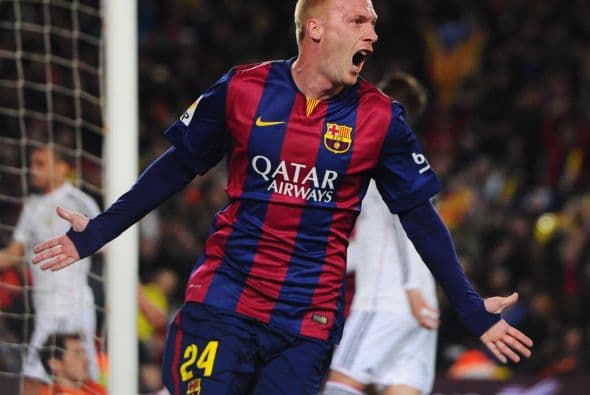 El francés entró solo y con una mala marca de Ramos encaró de frente a Casillas para vencerlo con un remate al costado derecho.