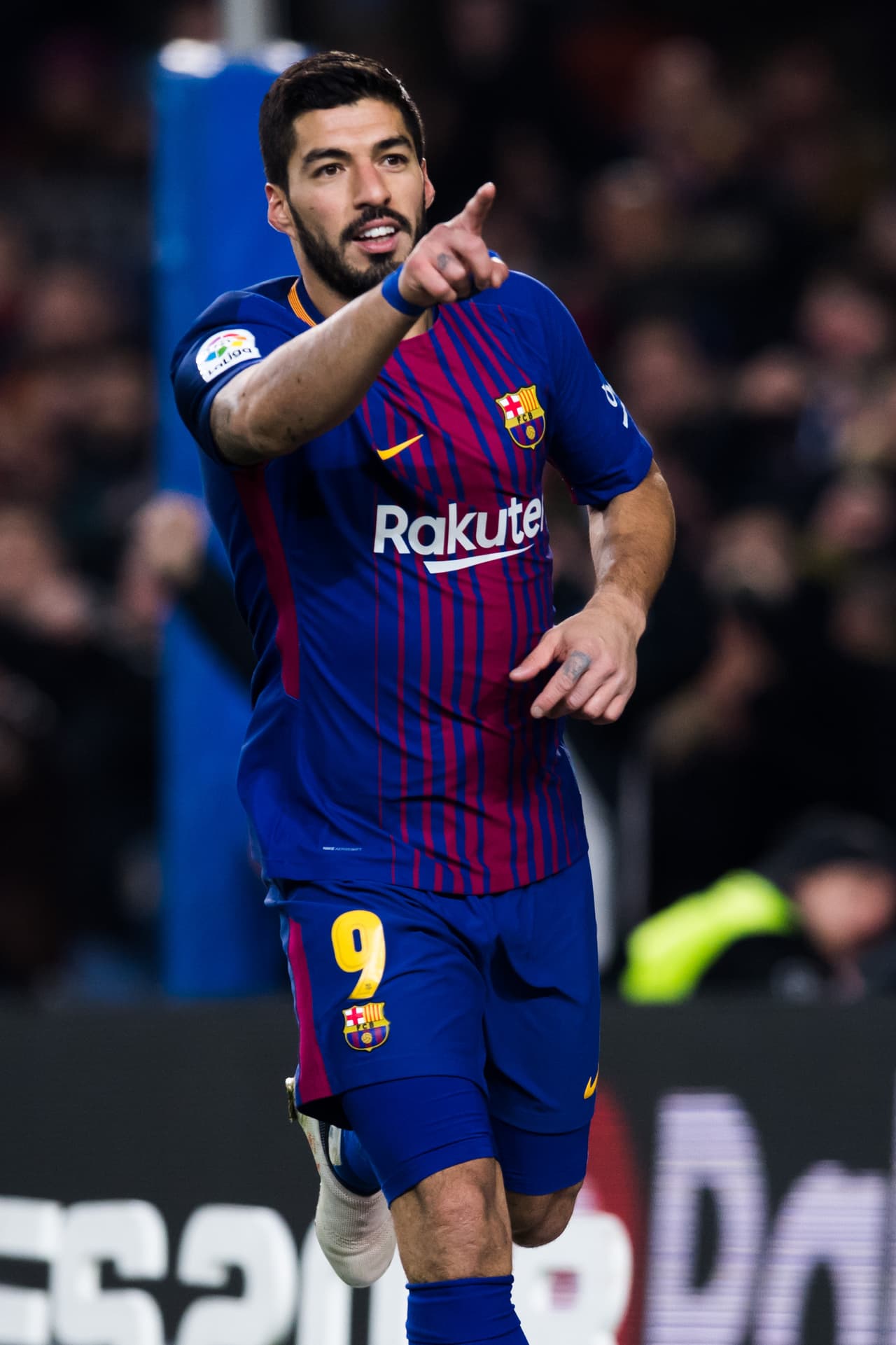 Suárez firmó su doblete al minuto 44. La sociedad del uruguayo con la 'Pulga' le ha generado al Barcelona 42 de los 68 goles que han anotado hasta ahora.