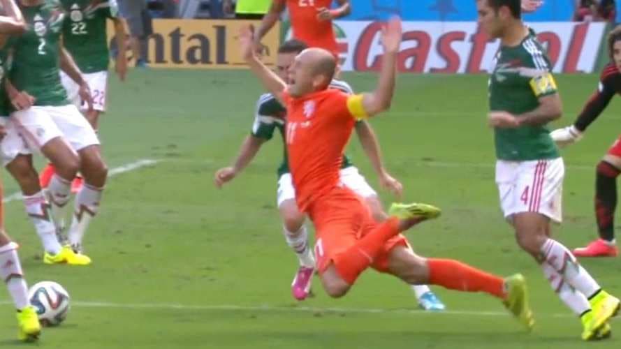 Tuitero pasa del #NoEraPenal contra Holanda al #NoEraPenal ante Brasil