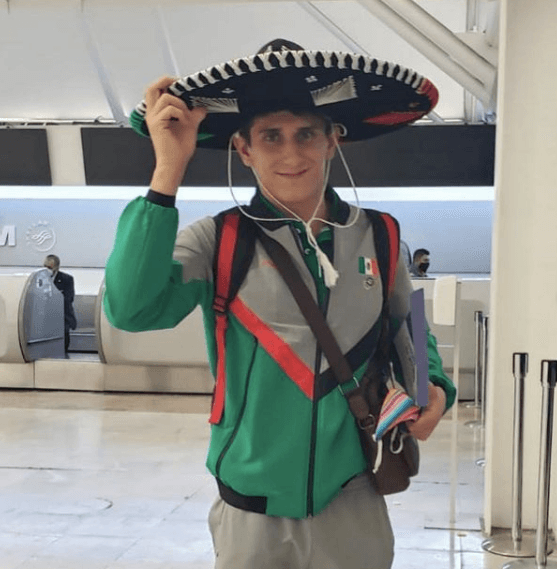 Diego Balleza: “Unos tirando el uniforme y yo hasta duermo con él”