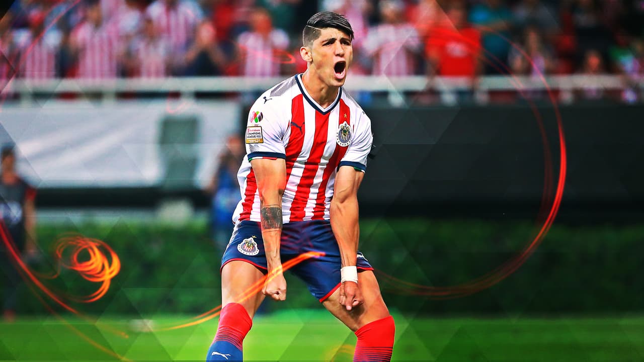 Alan Pulido arremete contra leyenda del América tras dura crítica