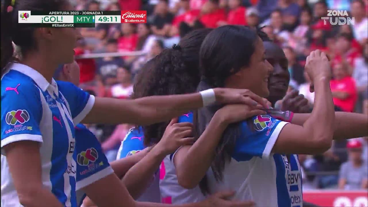 ¡Gool de Rayadas, Rebeca Bernal abre el marcador!
