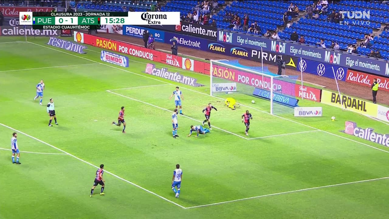 ¡GOOOL! Julián Quiñones anota para Atlas.