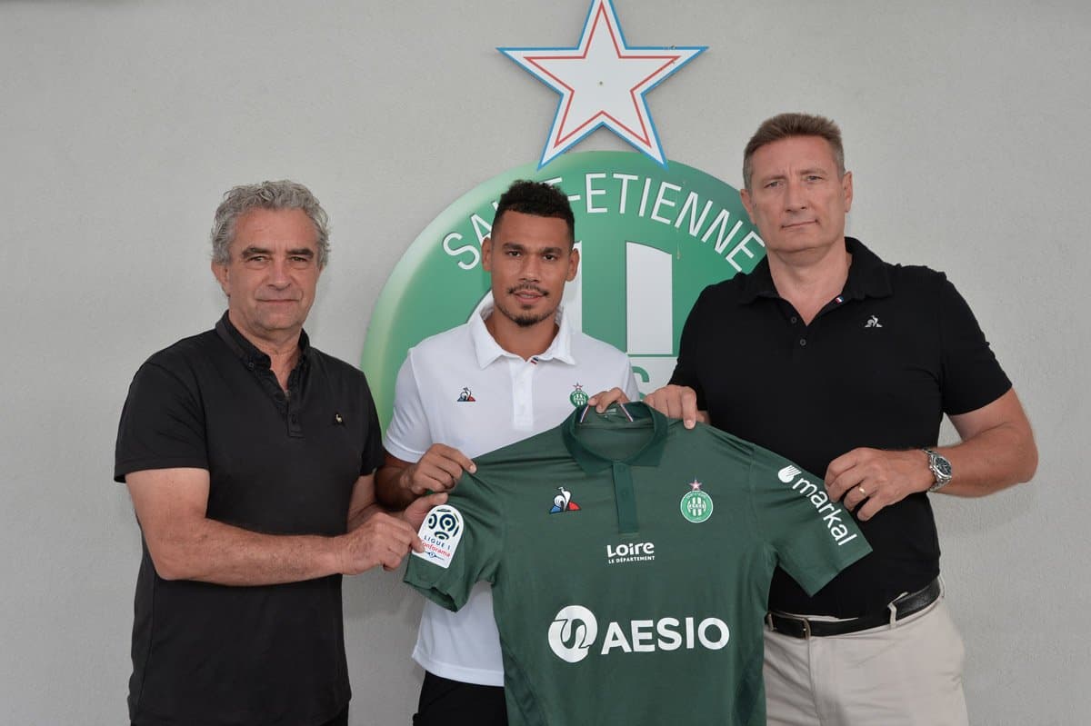 Su contrato a préstamo con el club francés va hasta junio de 2019.