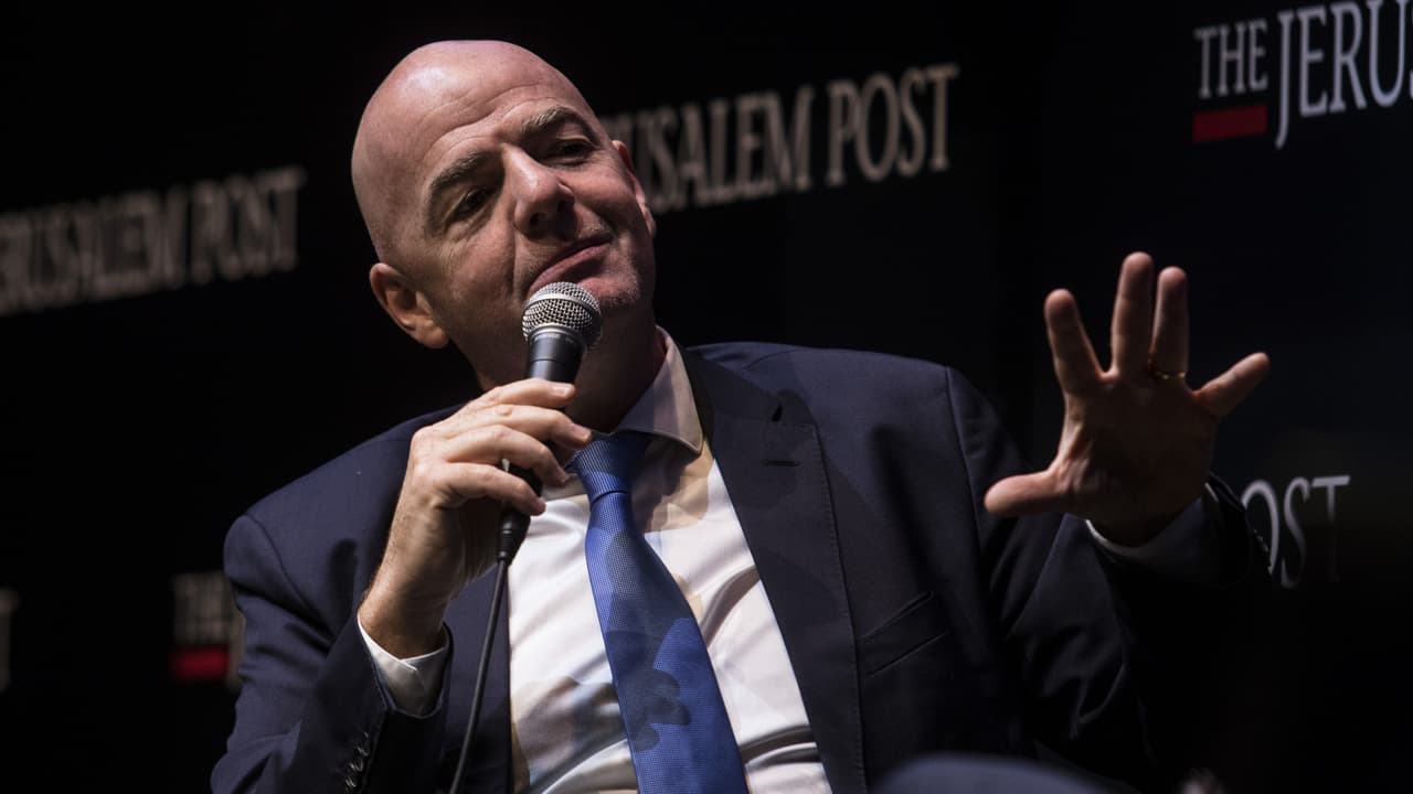 Infantino insiste con Mundial cada dos años y lo compara con Super Bowl