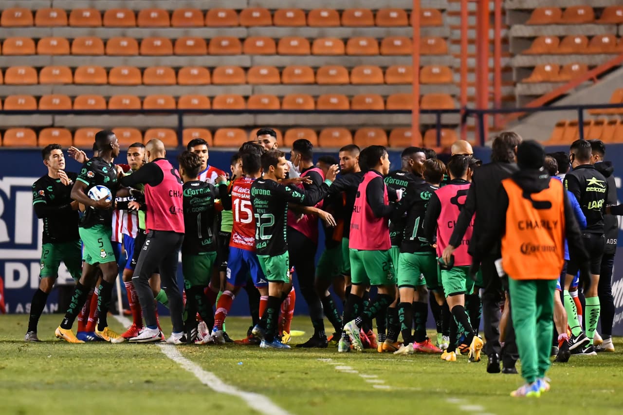 Descartan racismo en San Luis y FMF sancionará insultos al árbitro