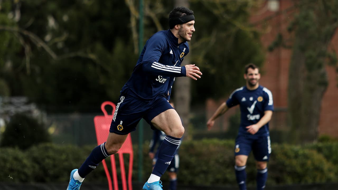 Nuno confirma pláticas con el Tri para convocatoria de Raúl Jiménez