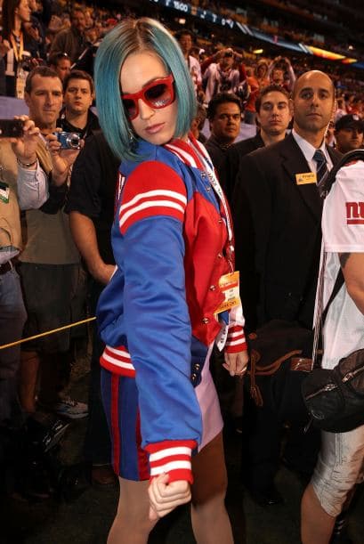 Katy Perry es una de las celebridades más versátiles y de las que más se arriesga en cuanto a su cabello se refiere.