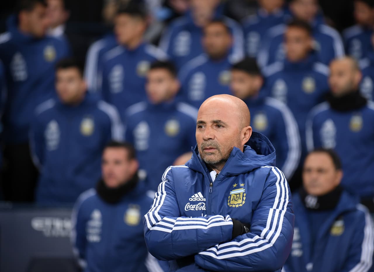 Argentina jugará contra España sin contar aún con Lionel Messi y tampoco con Ángel Di María.