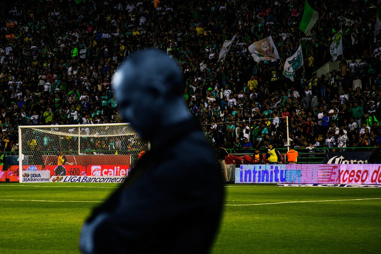 Torrente enderezó la nave y metió a 'La Fiera' hasta semifinales del Apertura 2016, donde cayó con Tigres con polémico arbitraje. Sin embargo, en el Clausura 2017 el León es nuevamente último de la general. ¿Lo cesarán?