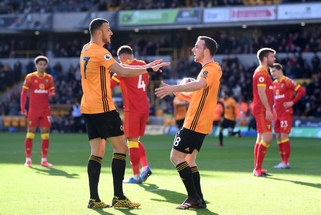 El equipo de Raúl Jiménez goleó sin piedad al Norwich 3-0 y suma 39 puntos, con muchas esperanzas de jugar en Europa el año siguiente.
