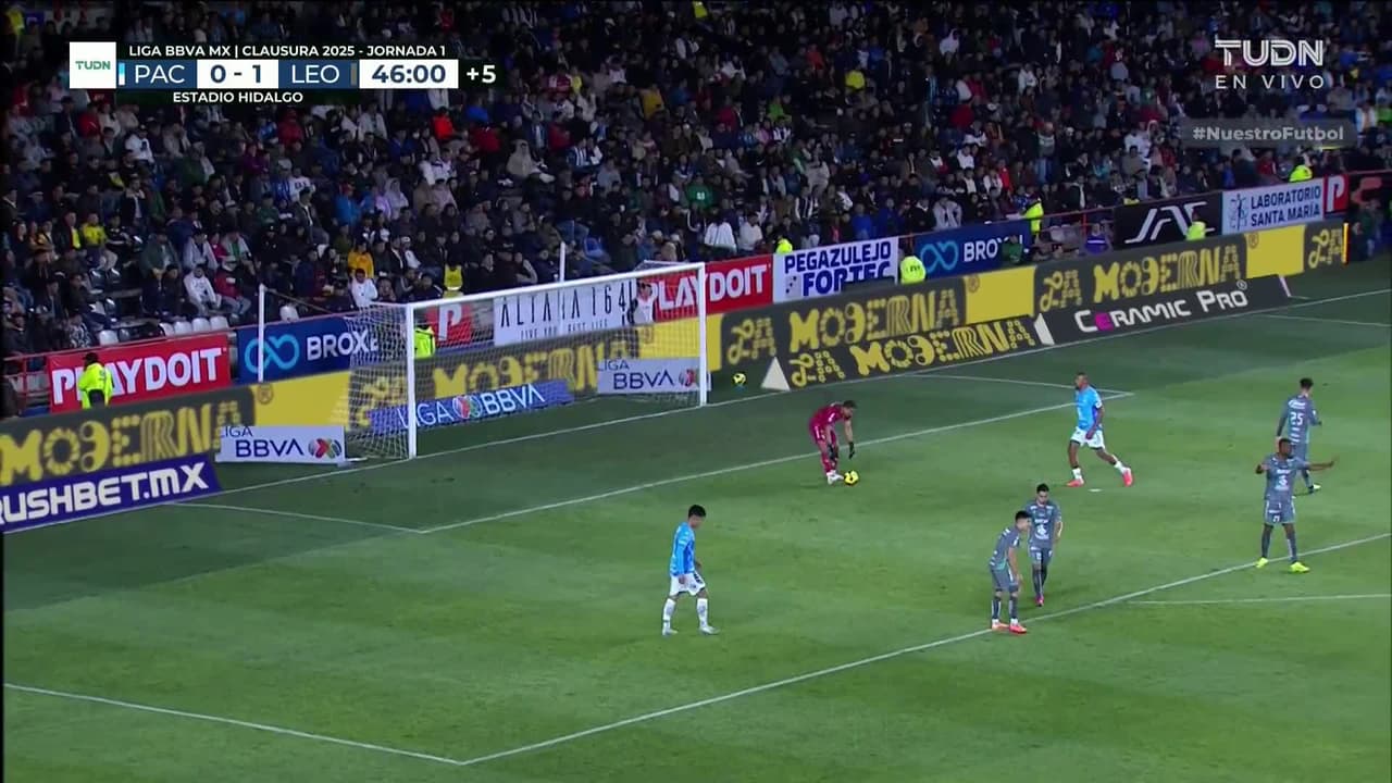 ¡TIRO ATAJADO! disparo por Oussama Idrissi.