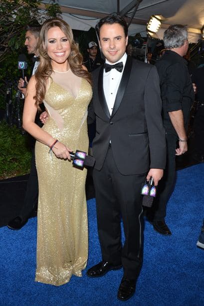 Otros dos de la casa que fueron anfitriones y entrevistadores de la Alfombra Azul, Lindsay Casinelli y Alejandro Berry.